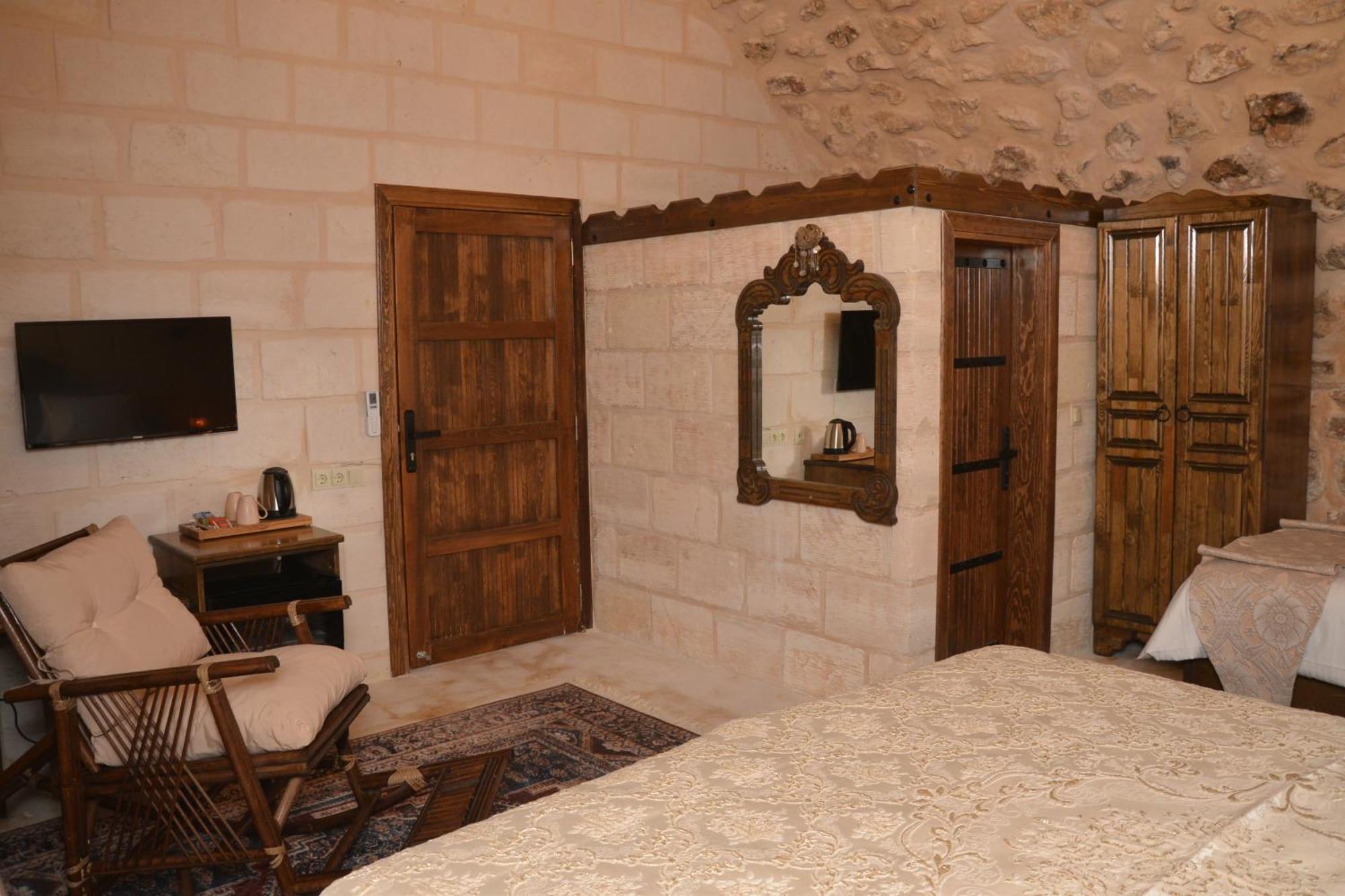 Mehmet Bey Konagi Butik Otel Midyat Esterno foto