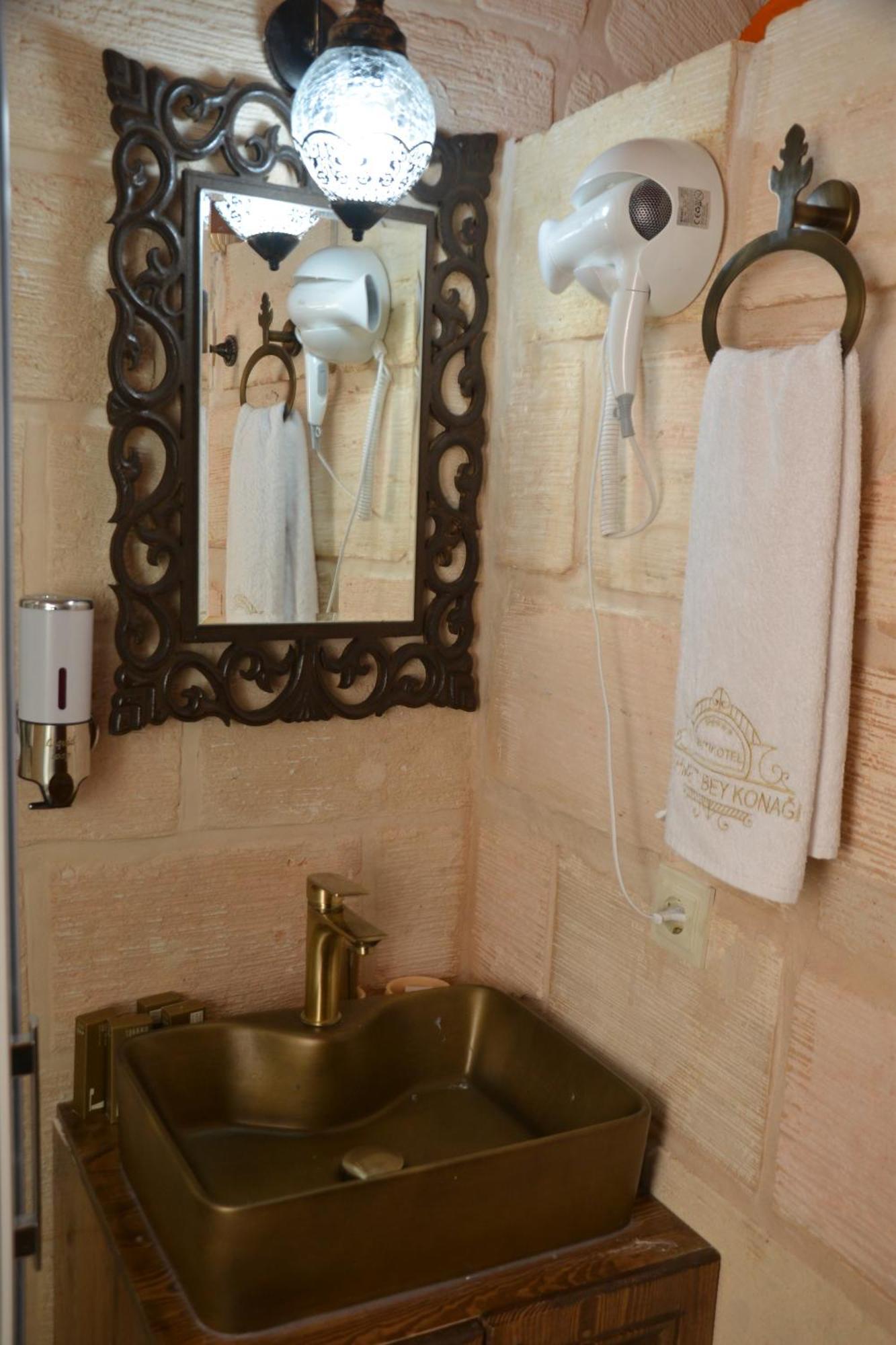 Mehmet Bey Konagi Butik Otel Midyat Esterno foto